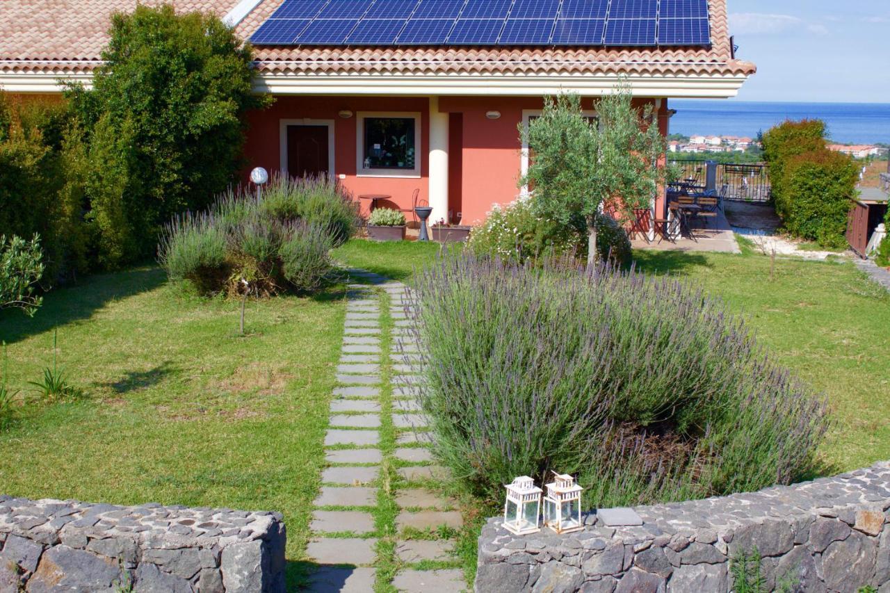 B&B Il Vulcano Aci Catena Dış mekan fotoğraf